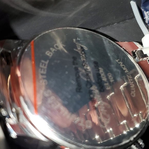 ENGLISH LAUNDRY MEN'S STAINLESS STEEL SILVER WATCH - Picture 13 of 14